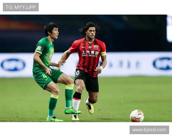 广州足球队强势领跑总决赛积分榜以72分稳居第一名